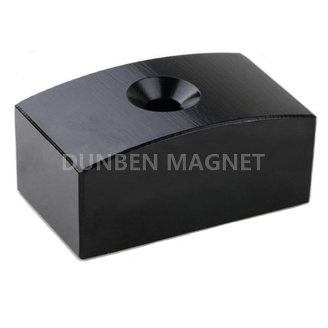 Bread arc magnets with countersunk for elevator motors